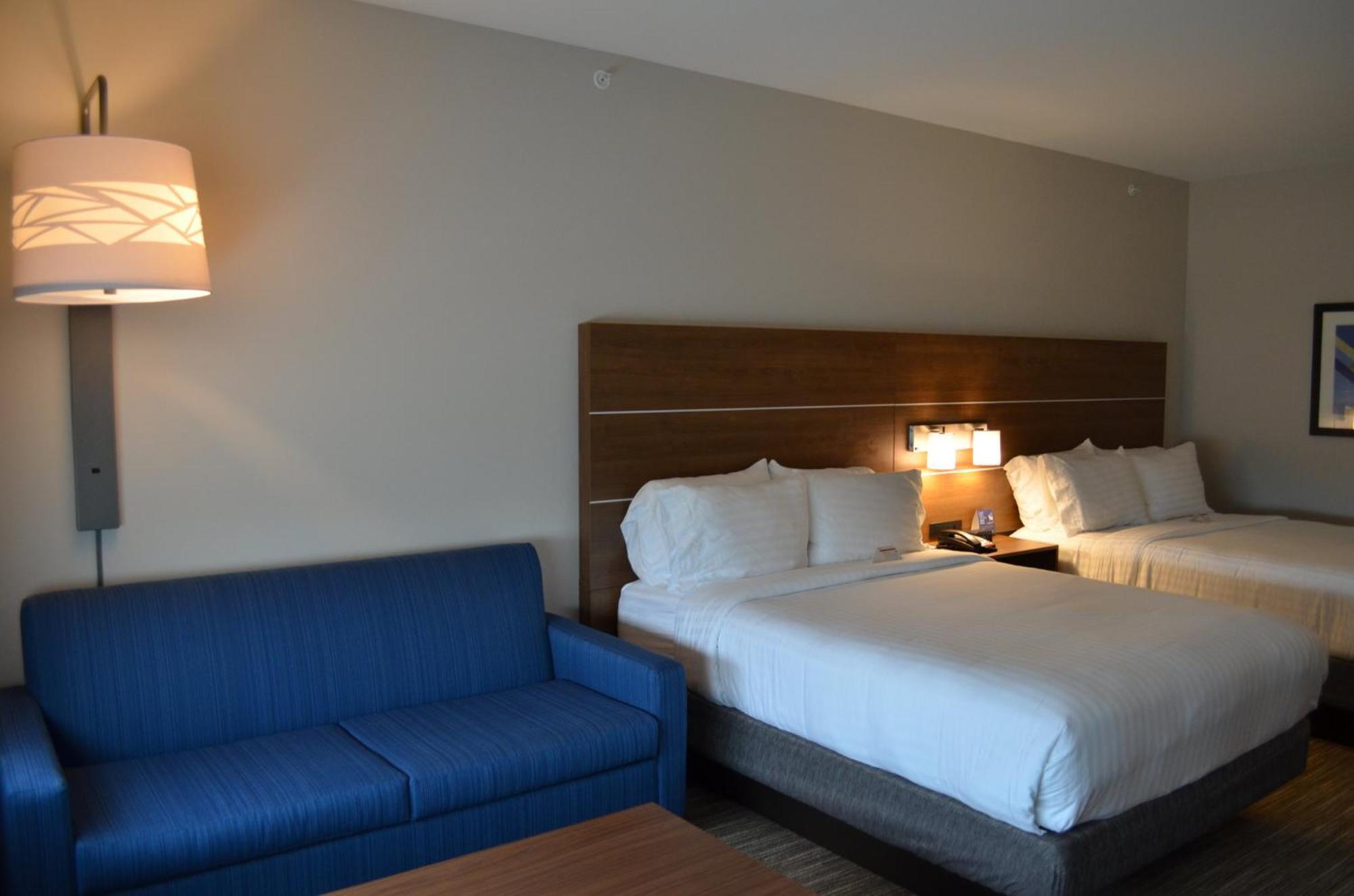 Holiday Inn Express & Suites - Charlotte Ne - University Area, An Ihg Hotel Dış mekan fotoğraf