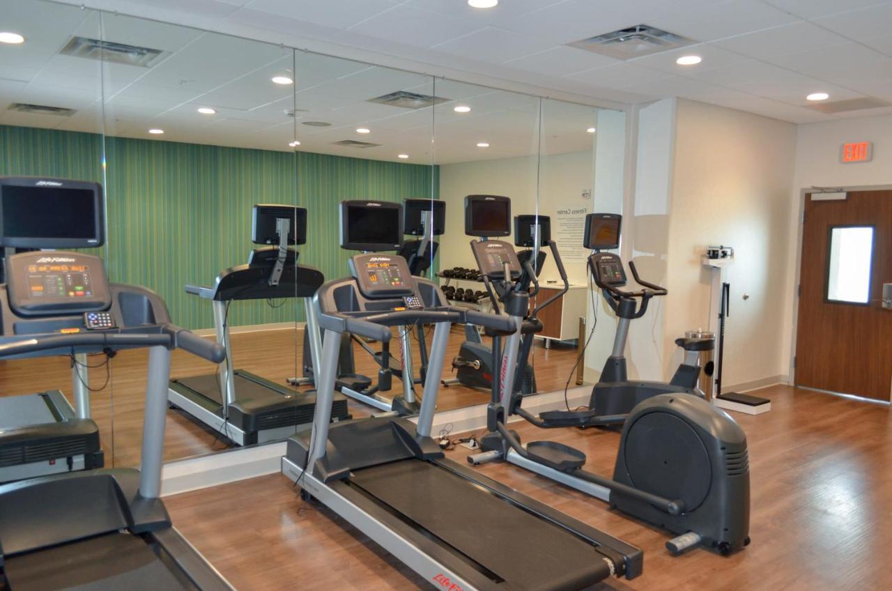 Holiday Inn Express & Suites - Charlotte Ne - University Area By Ihg Dış mekan fotoğraf